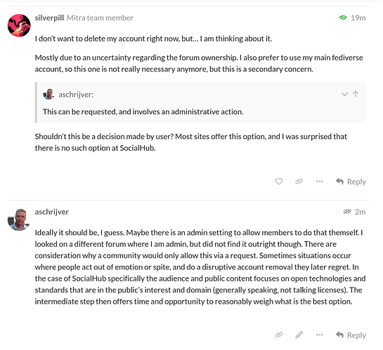 Snapshot of the replies where the last one shows the not-federated icon indicator.